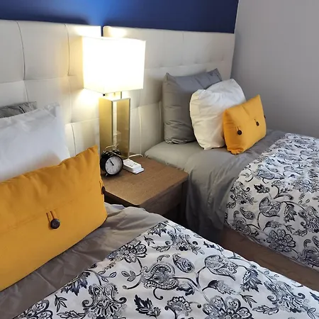 Xixi Cama Bed & Breakfast Bombardeira